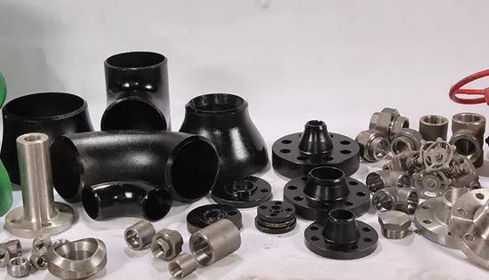 ANSI/DIN/GOST/En RF A105 304L 316L Weld Neck/Slip on/Blind Forged Steel Pipe Flange China Manufacturer